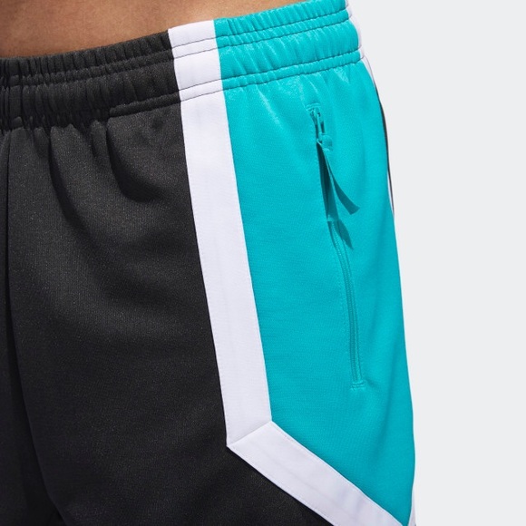 Adidas Nova Shorts DQ2904 Mens EQT - Picture 4 of 8